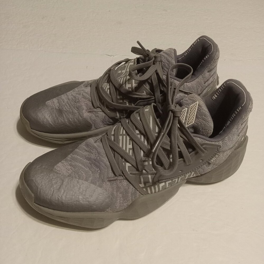 Adidas James Harden Vol 4 106 Street Hassayampa Men’s Shoe Size 10.5 Grey